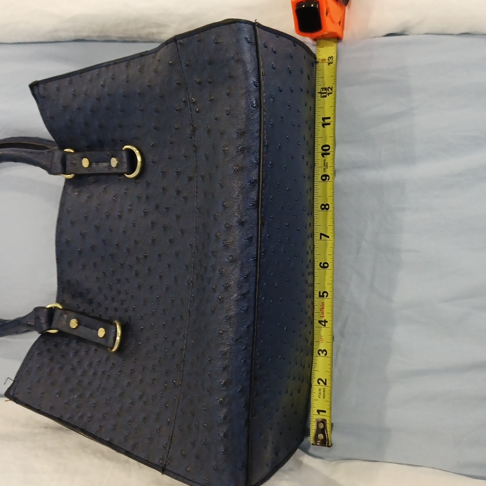 Handbag - Picture 4 of 6